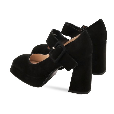 women court shoes