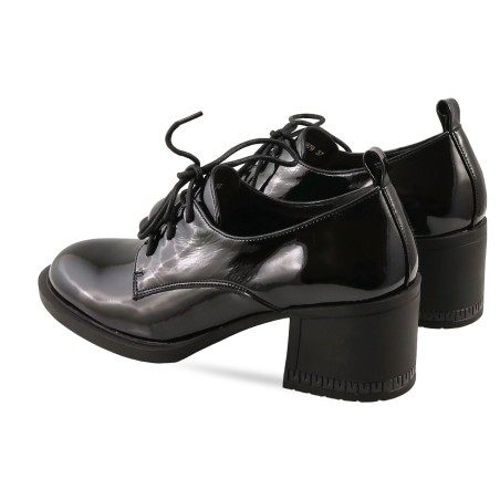 women court shoes