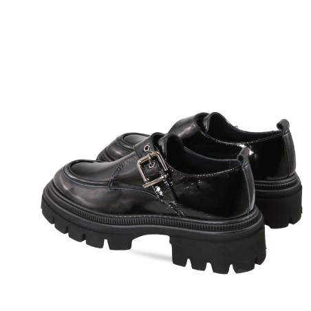 women court shoes