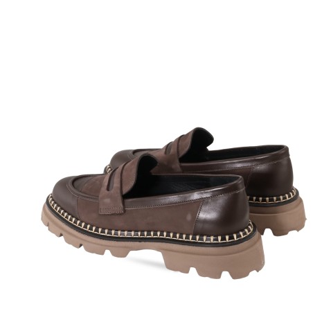women court shoes