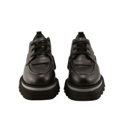 women court shoes