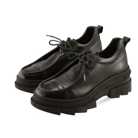 women court shoes