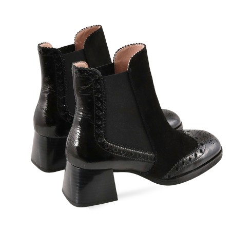 women leisure shoes
