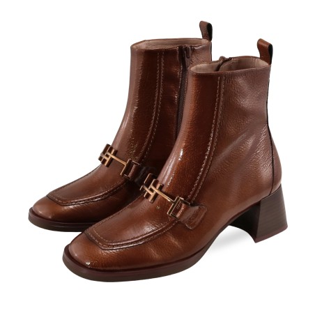 women leisure shoes