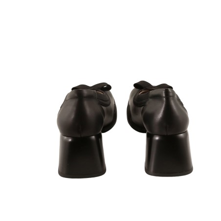 women court shoes