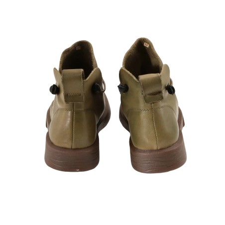 women leisure shoes