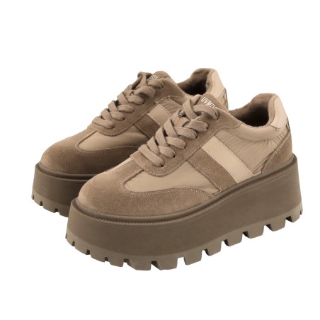 women court shoes