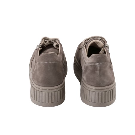 women court shoes