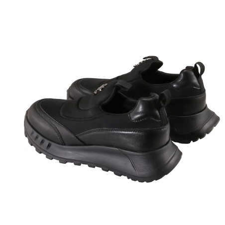 women court shoes
