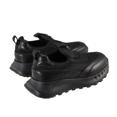 women court shoes