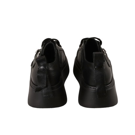women court shoes