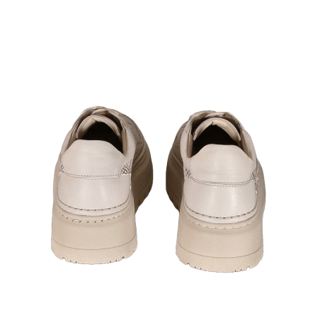 women court shoes