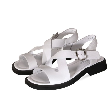 Women sandals