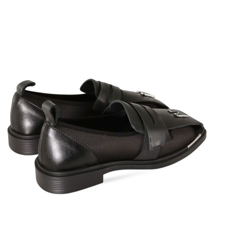 women court shoes