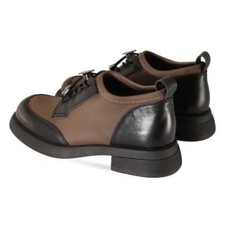 women court shoes