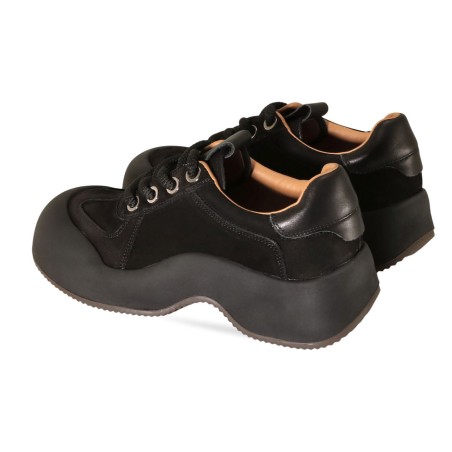 women court shoes