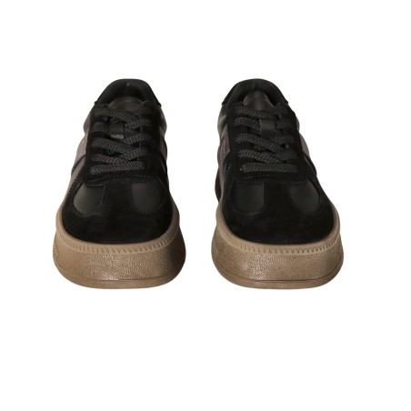 women court shoes