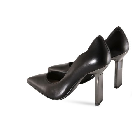 women court shoes