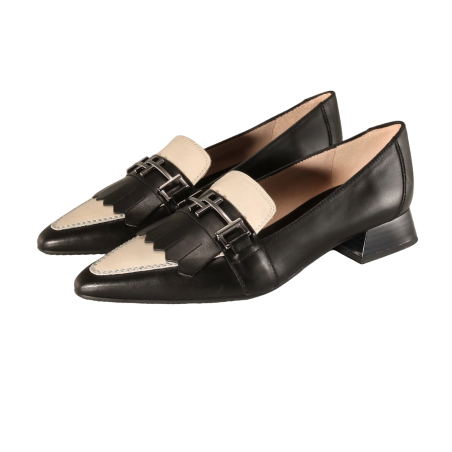 women court shoes