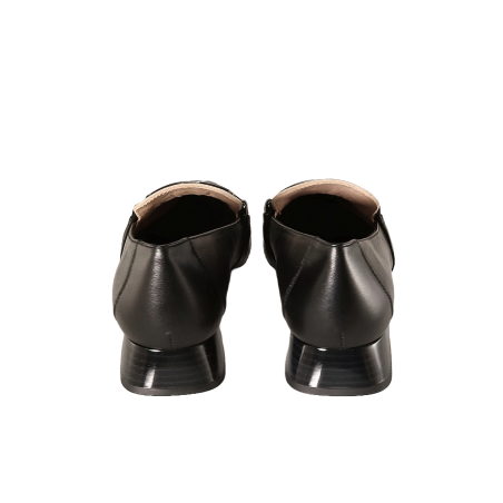 women court shoes
