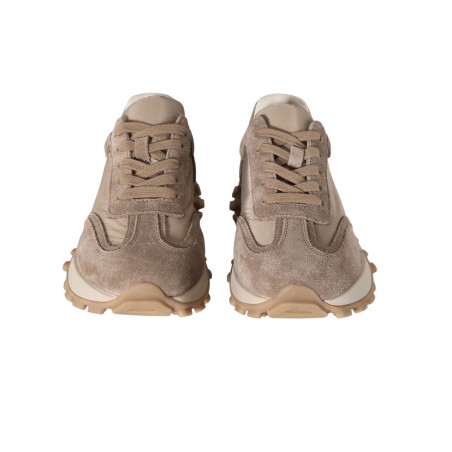 women court shoes