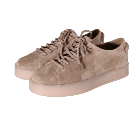 women court shoes