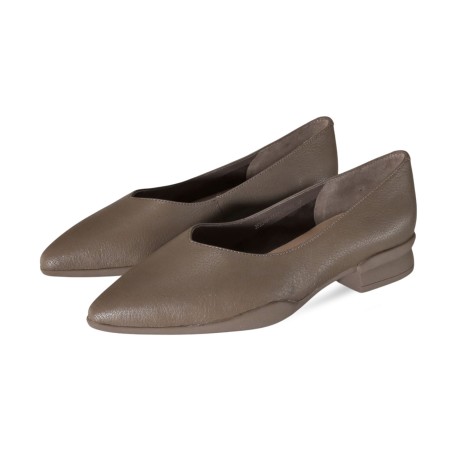 women court shoes