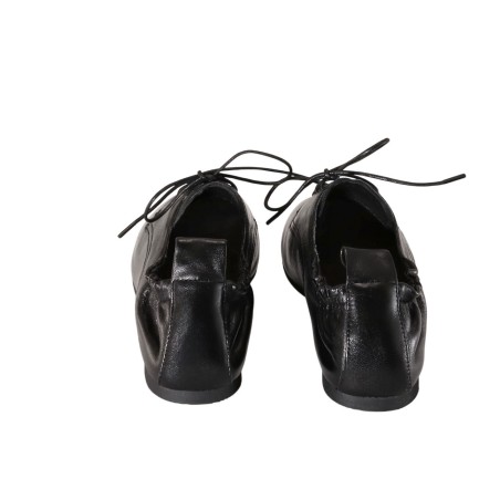 women court shoes