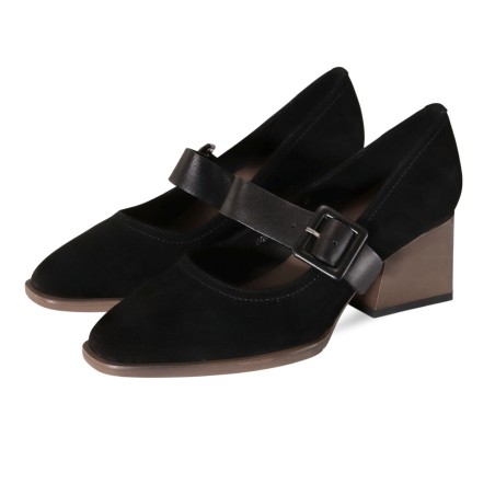 women court shoes