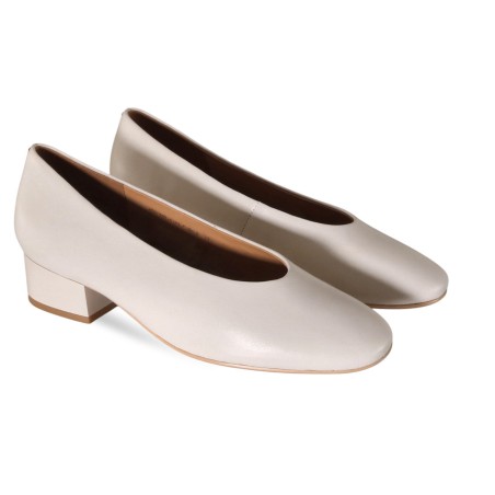 women court shoes