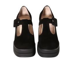 women court shoes