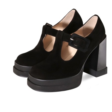 women court shoes