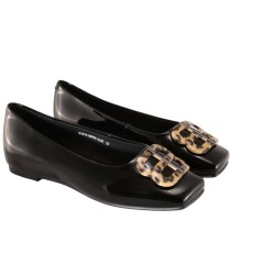 women court shoes