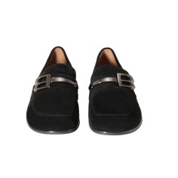 women court shoes
