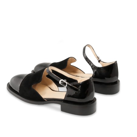 women leisure shoes