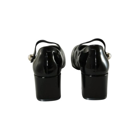 women court shoes