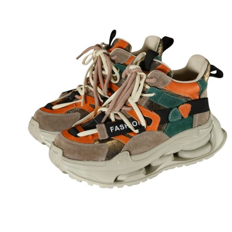 women leisure shoes