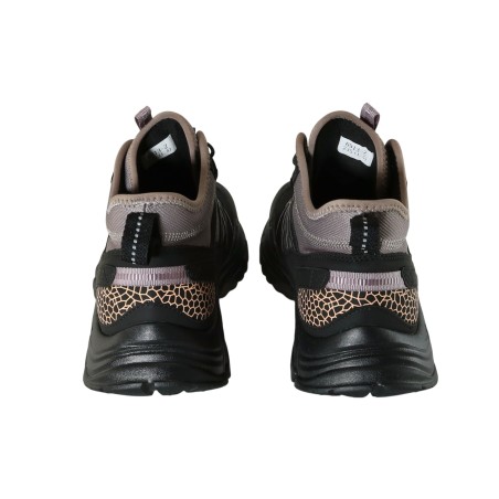 women court shoes