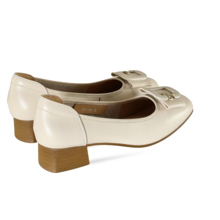 women court shoes