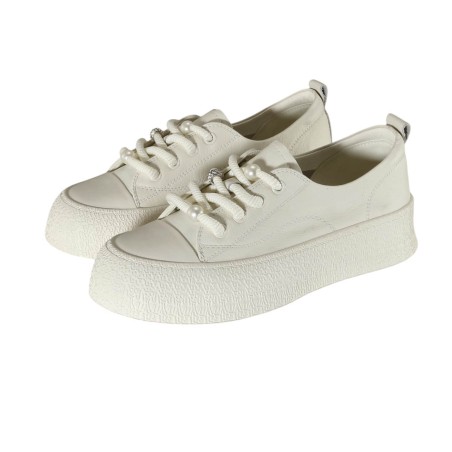 women court shoes