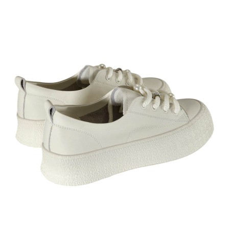 women court shoes