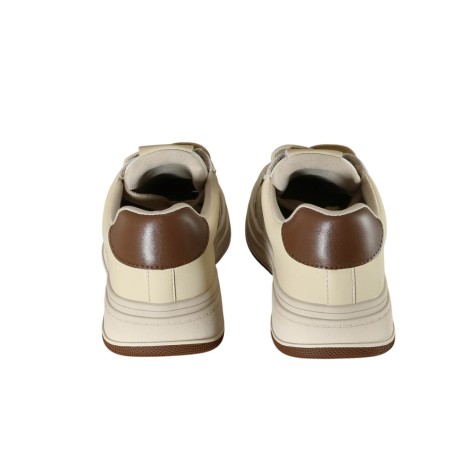 women court shoes