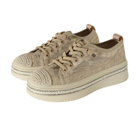 women leisure shoes