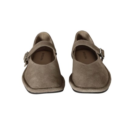 women court shoes