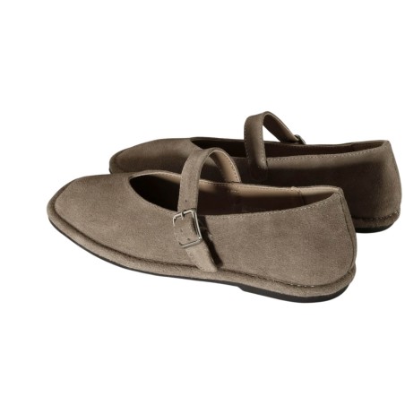 women court shoes