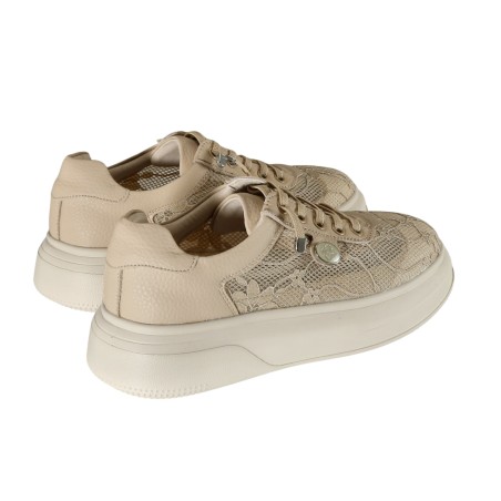 women leisure shoes