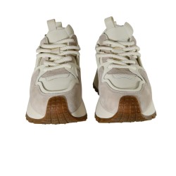 women court shoes