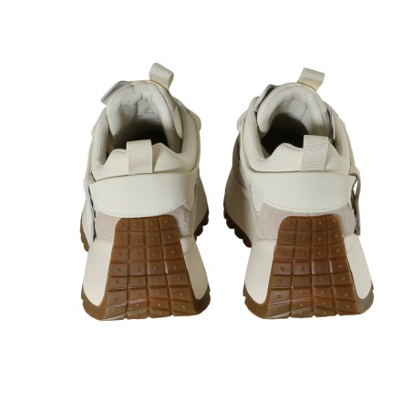 women court shoes