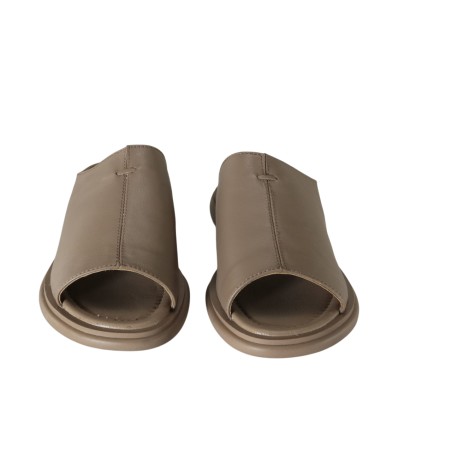 Women sandals