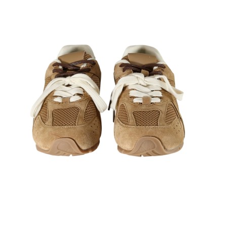women court shoes